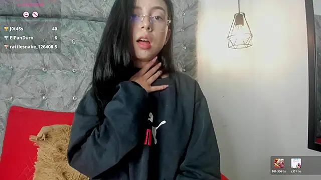Natalye_23 webcam