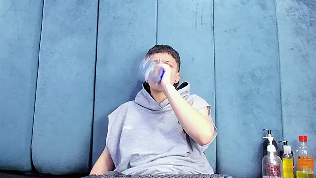 Megan_Thompson_ webcam