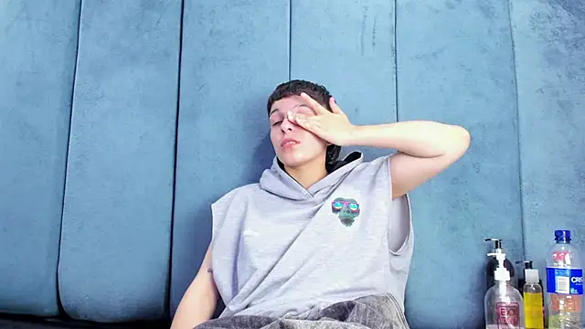 Megan_Thompson_ webcam