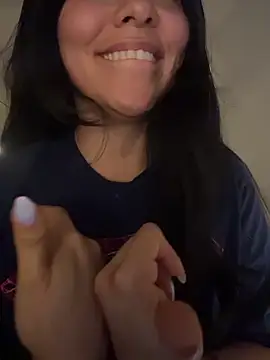 PetitLumiere live sex cam