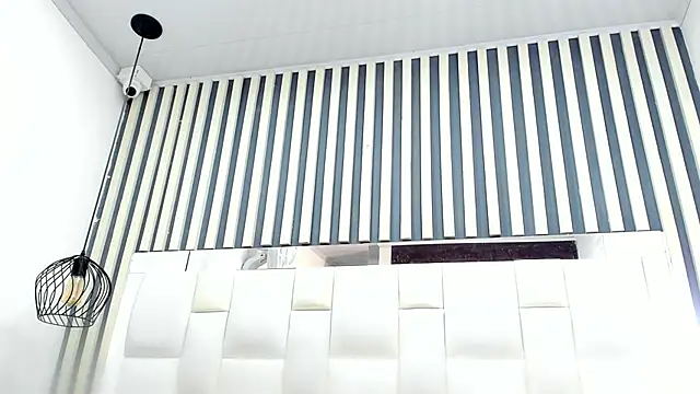 camila__herrera live sex cam