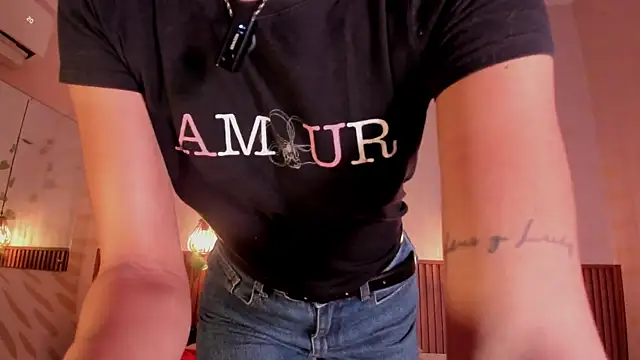 daphne_courtis webcam