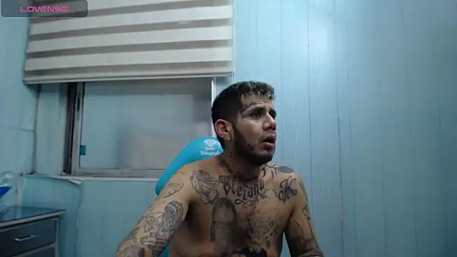 allison_max_tattoo webcam