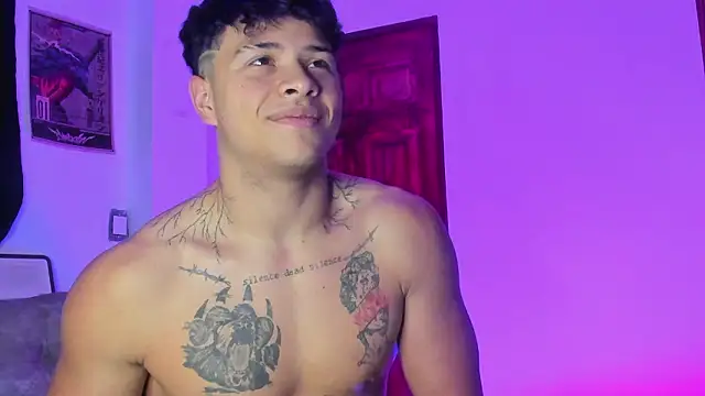 Dominic_Biker__ webcam