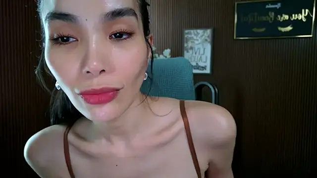 xxforyoureyesonlyxx webcam