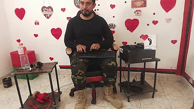 KalethBigDick webcam