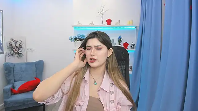 annetli - AnneTLi's free webcam