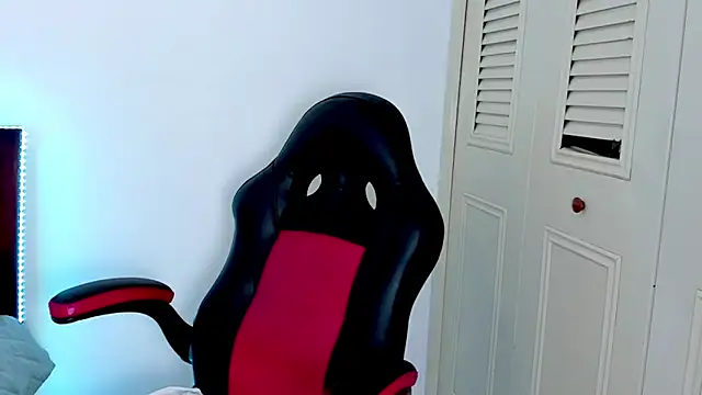 vanessa_saquirt webcam