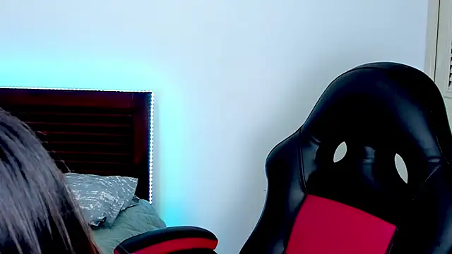 vanessa_saquirt webcam