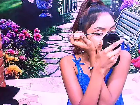 indianpretty14u2luv - IndianPretty14u2Luv's free webcam - UK Sex Cams