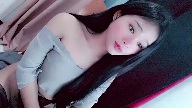 Amomentoflust99 webcam