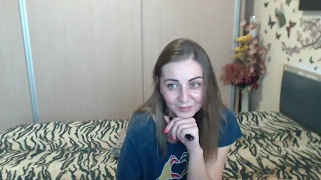 MirabelaSweet webcam