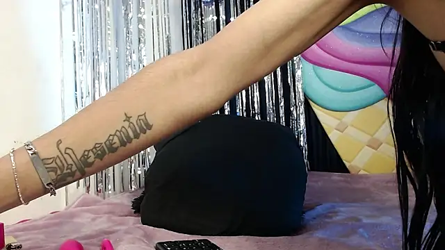 antonella_rosecs webcam