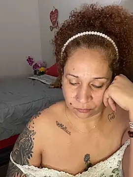 ladycreamypr2 live sex cam