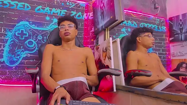 alex_blasze - Alex_blasze's free webcam