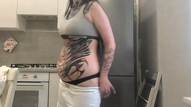 HighelikeGirl webcam