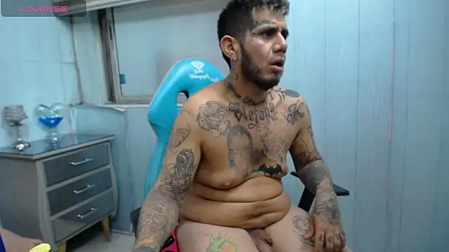 allison_max_tattoo webcam