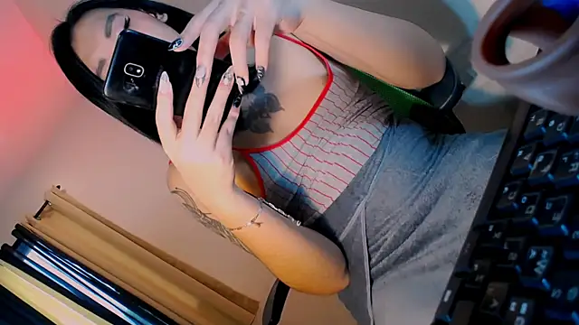 cuntyslut_lexie webcam