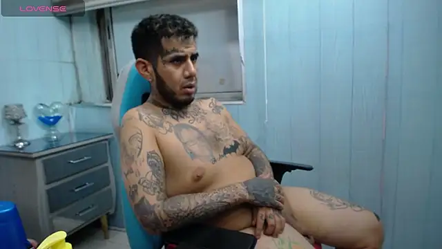 allison_max_tattoo webcam