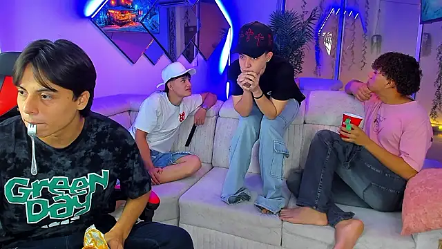 Houseofwarrios webcam