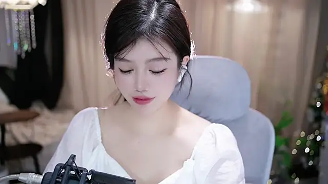 美女Cecily在线直播