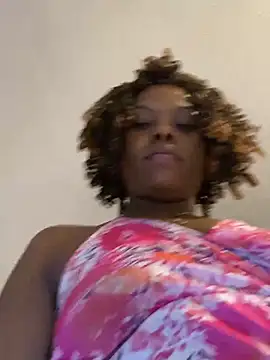 Dellah27 live sex cam