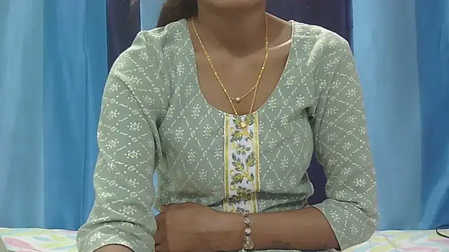 Aarti_misty71 webcam