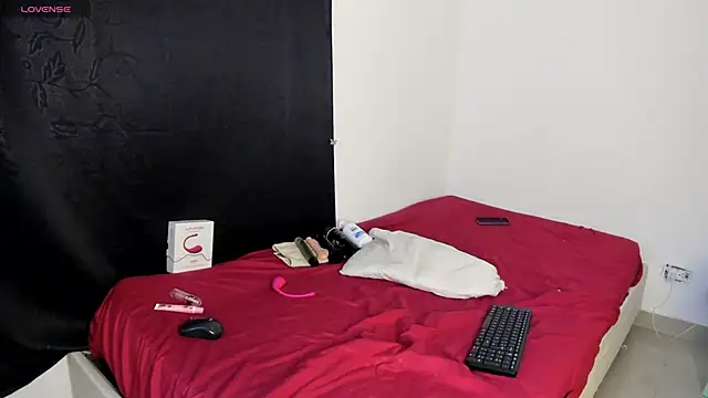 Lorena_Hawkins webcam