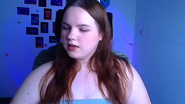 Kitty_Mia_Kitty webcam