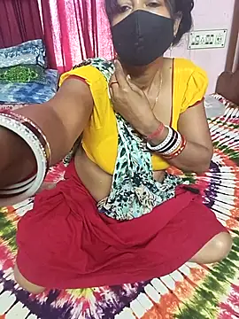 Webcam Model (Little-Roshni)  is live.Free join now!