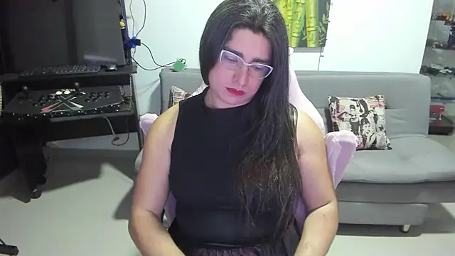 khalifa_gold (T milf) - Show Ass