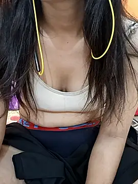 CuteSarikaLIVE webcam