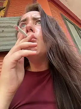 KiraSunshine live sex cam