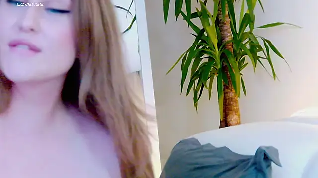 Miss_Magic_Eyes_ webcam