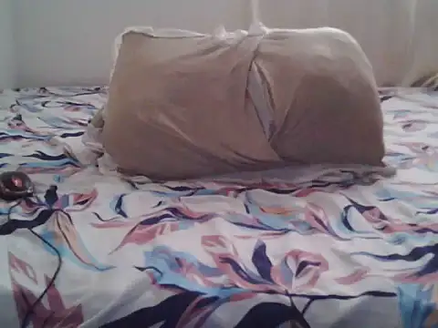 Hornny_Phrase webcam