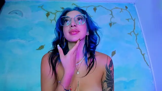 SaturnooStonee webcam