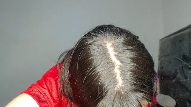 skinny_sweet2411 webcam