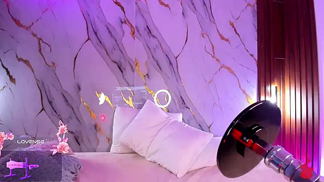 Mm0llylewis18 webcam