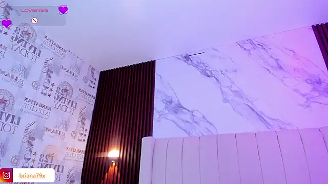 briana_z - BRIANA_Z's free webcam - UK Sex Cams