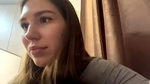 HypnoticEyeys webcam