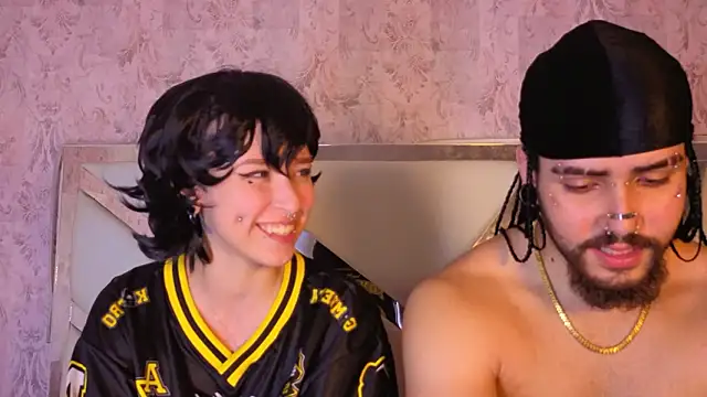 benny_and_mark - Benny_and_Mark's free webcam - UK Sex Cams