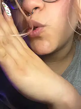 Sophia_Weest99 webcam