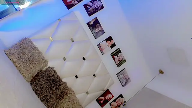 Daniiela_Ember's room