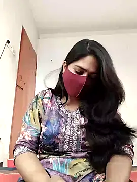 Webcam Model (Magical_Girl-)  is live.Free join now!