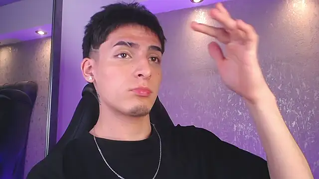 MateoMitchell webcam