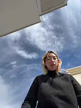 Giuliana_baby webcam