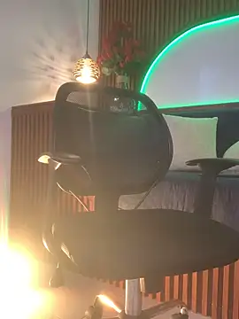 Donovan_Desmond webcam