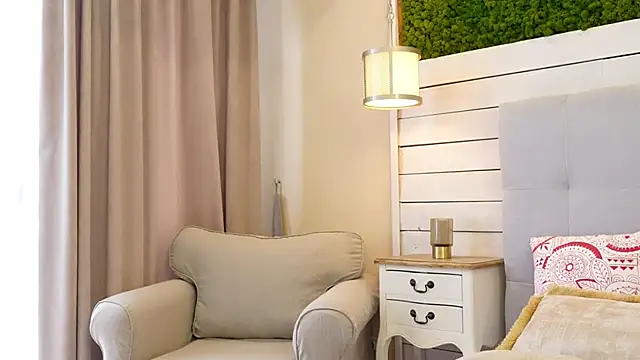 IsabellaMysty webcam