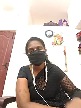 Webcam Model (Tamil_Yalini12)  is live.Free join now!