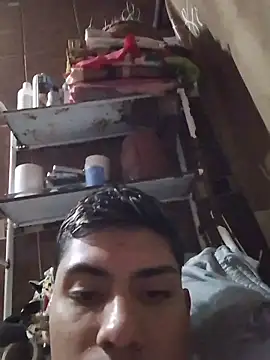 aispuro8505's live cam